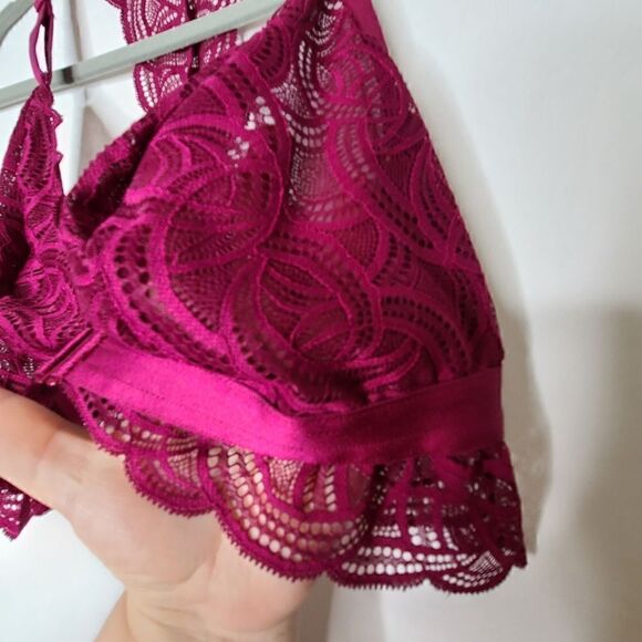 00X 10W Lace Front Clasp Bralette Racerback Torrid - Picture 6 of 8